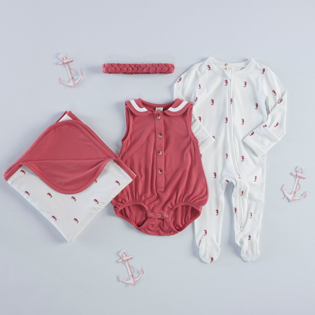 seahorse stripe set
