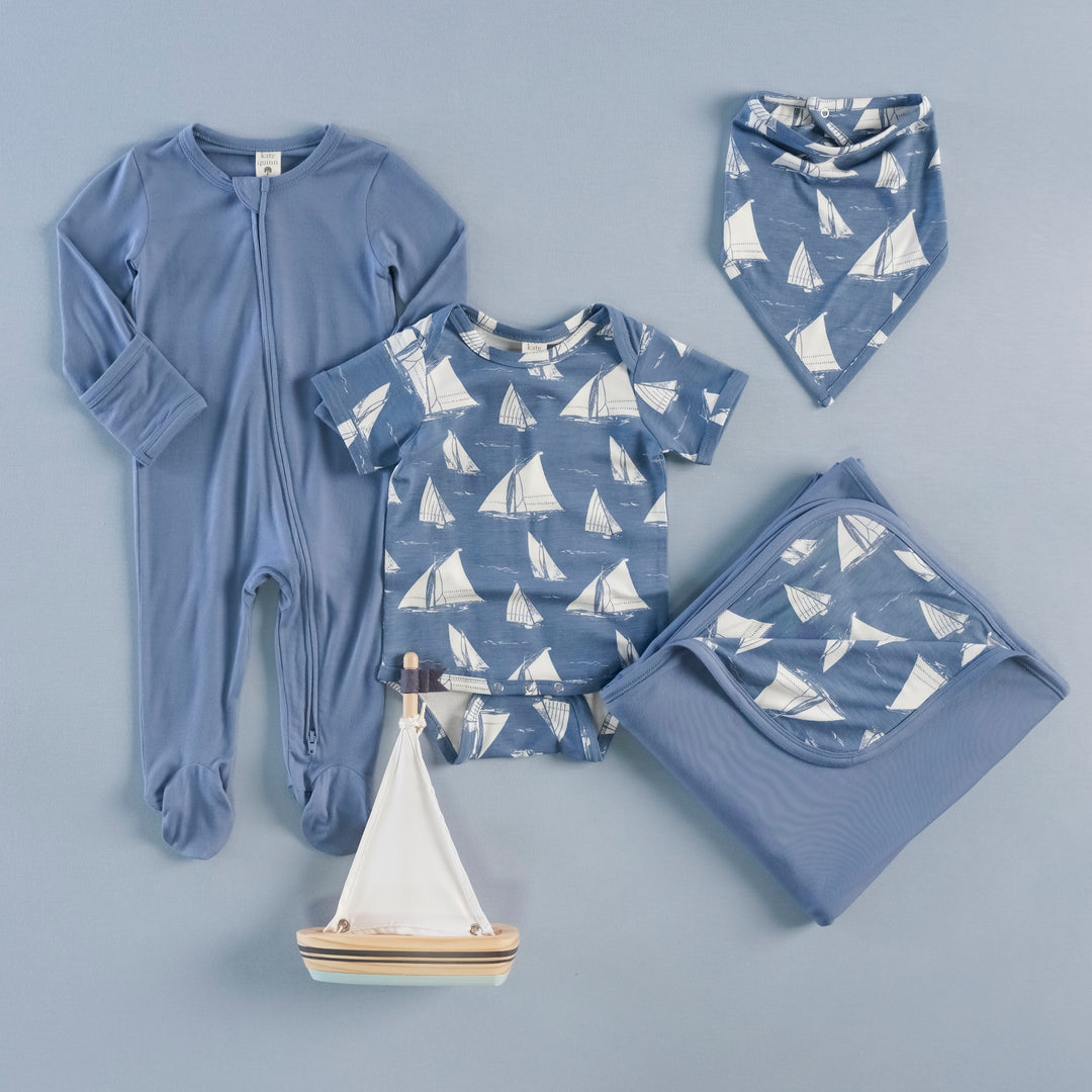mid-century sailing set