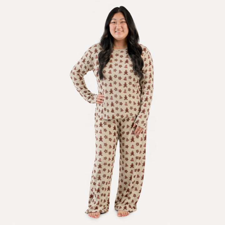womens long sleeve crew neck pj set | gingerbread cookies | organic cotton flat rib