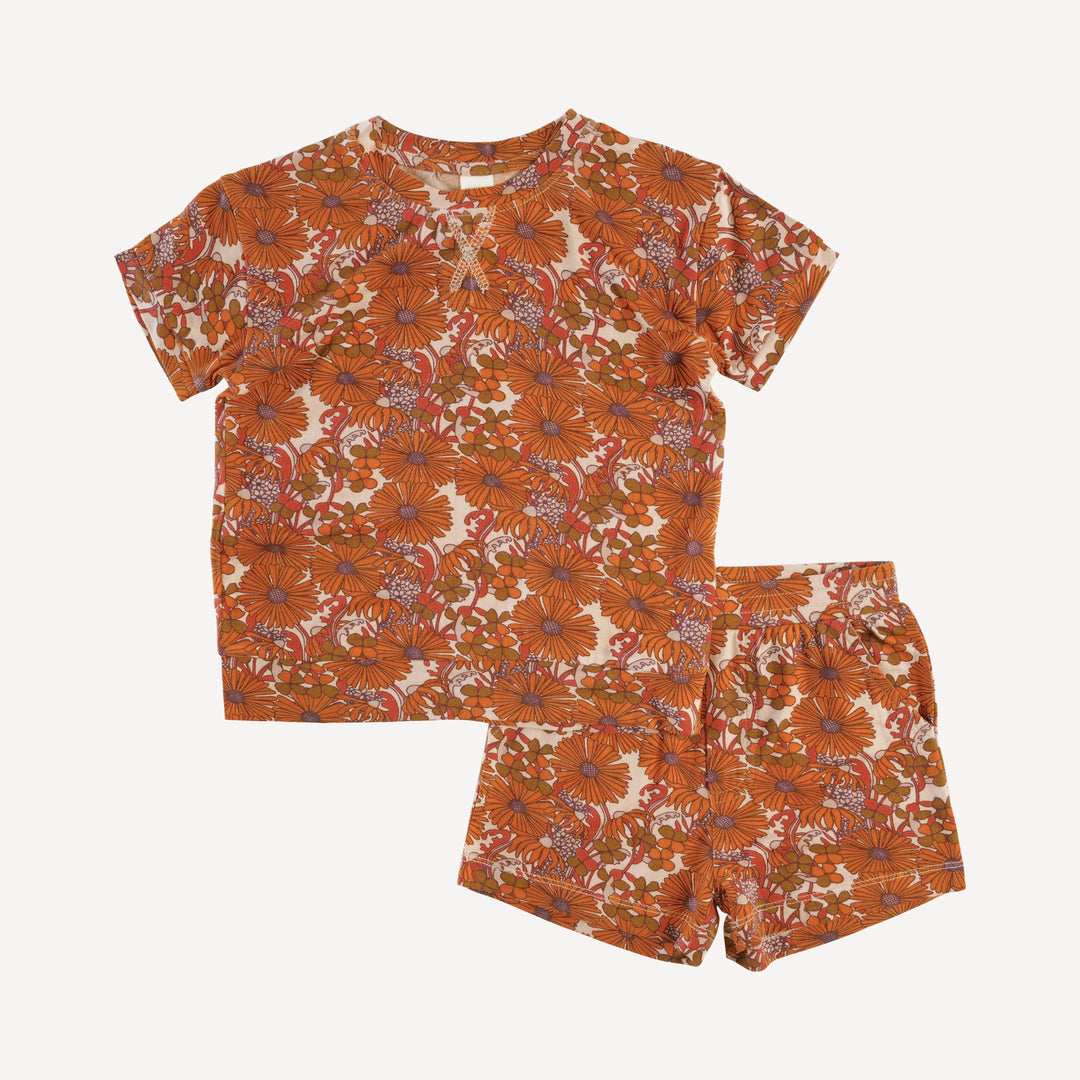 short sleeve boxy topstitch tee and relaxed short set | 70s marmalade daisy | lenzing modal