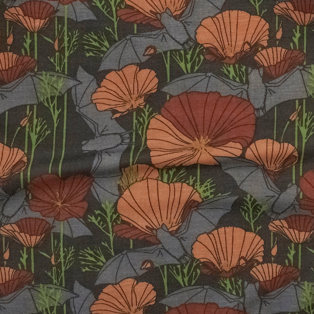 short sleeve essential boxy tee | bats + poppies | bamboo