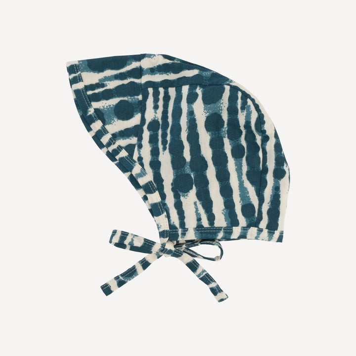 bill hat | tapestry water drops | organic cotton gauze