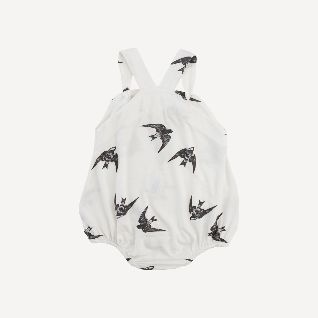 knot tie country bubble | black birds | modal