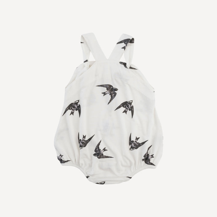 knot tie country bubble | black birds | modal