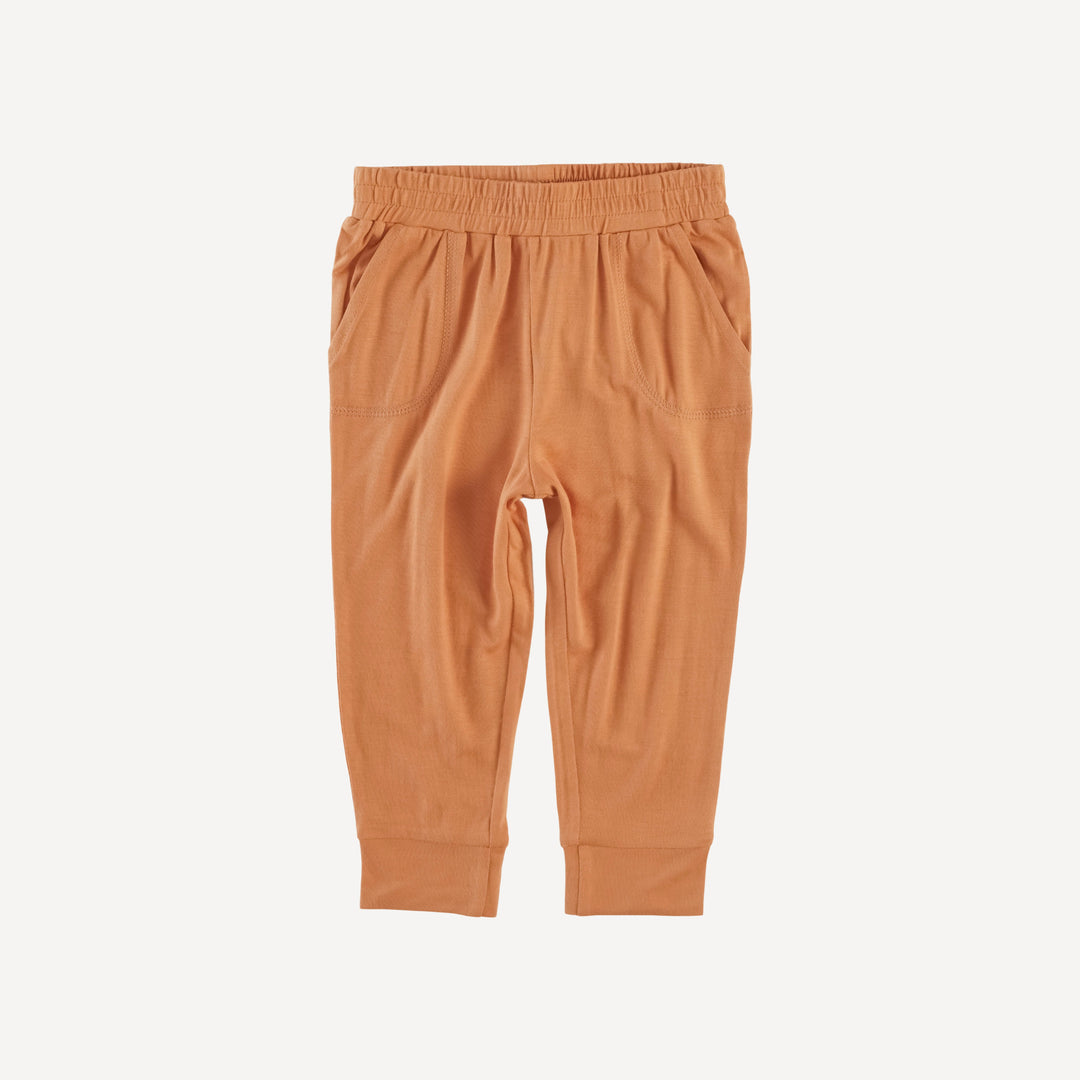 pocket urban jogger | caramel | organic cotton wide rib
