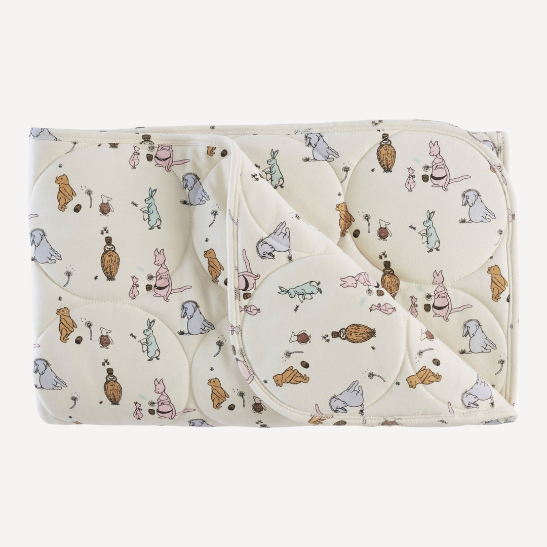 classic circle quilt | pooh & friends | organic cotton interlock