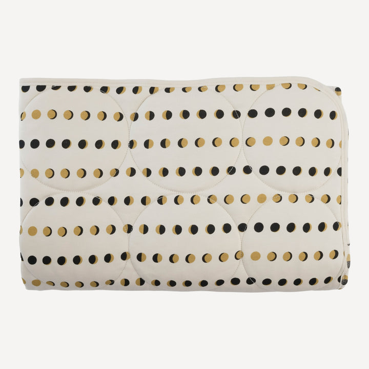 PRESALE classic circle quilt | moon phase | organic cotton interlock
