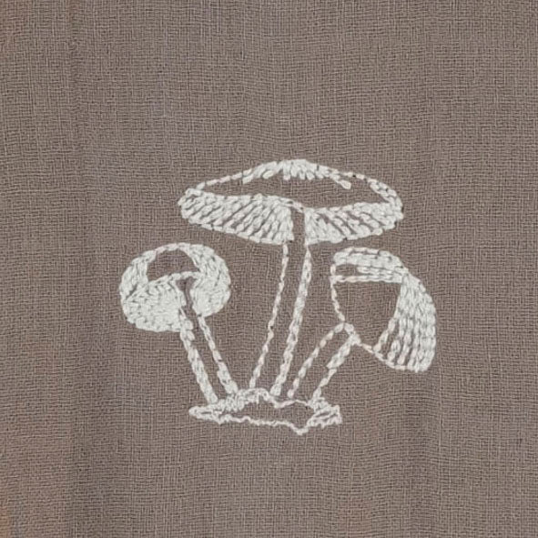 embroidered small ruffle bonnet | dark truffle | organic cotton gauze