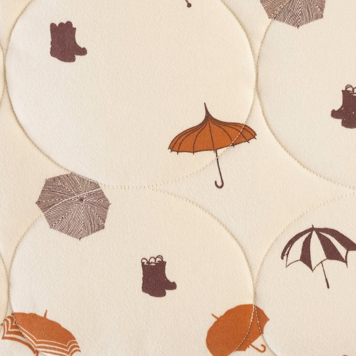 classic circle quilt | umbrellas | organic cotton interlock