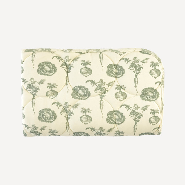 classic circle quilt | jadeite veggies | organic cotton interlock