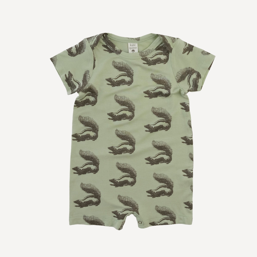 short sleeve lap neck shortie | skunk | bamboo