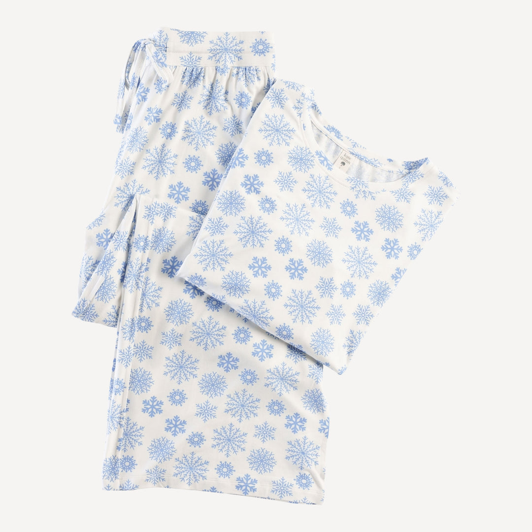 womens long sleeve crew neck pj set | blue snowflake | bamboo