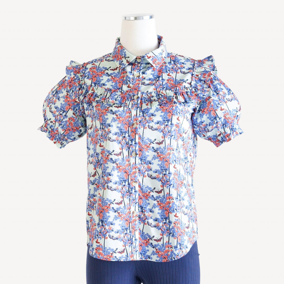 womens short sleeve goldilocks shirt | blue sweet pea butterfly | organic cotton woven