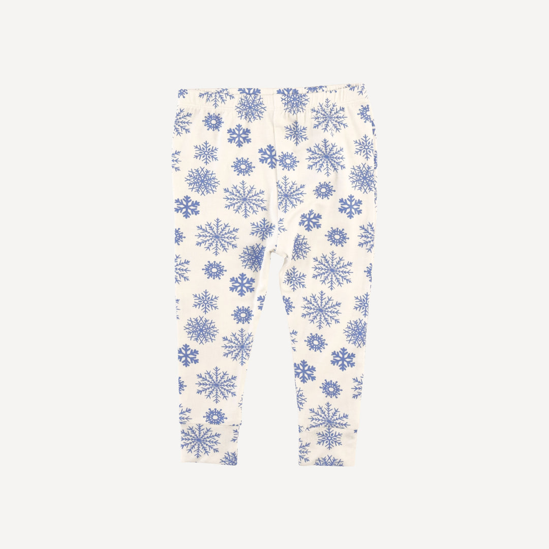 long sleeve crew neck pj set | blue snowflake | bamboo