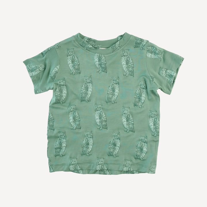 short sleeve essential boxy tee | green owl | bamboo