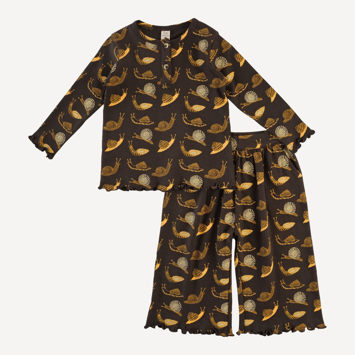 jade 2.0 set | neutral snails | organic cotton interlock