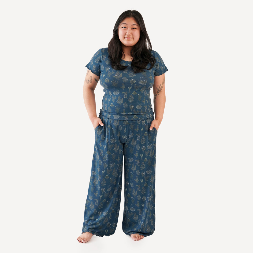womens short sleeve jade set | blue litho | modal