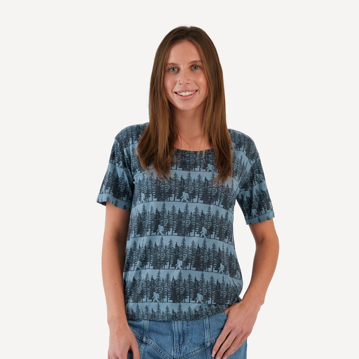 womens short sleeve pocket boxy tee | sasquatch | bamboo
