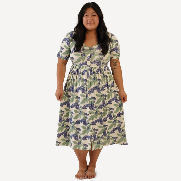womens half sleeve v-neck pocket button dress | blueberries | bamboo