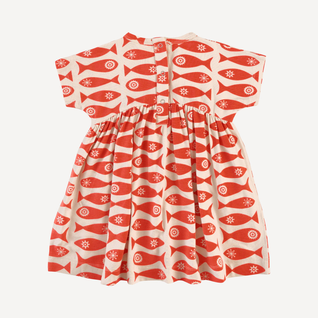 short sleeve gathered waist pocket dress | market fish | bamboo