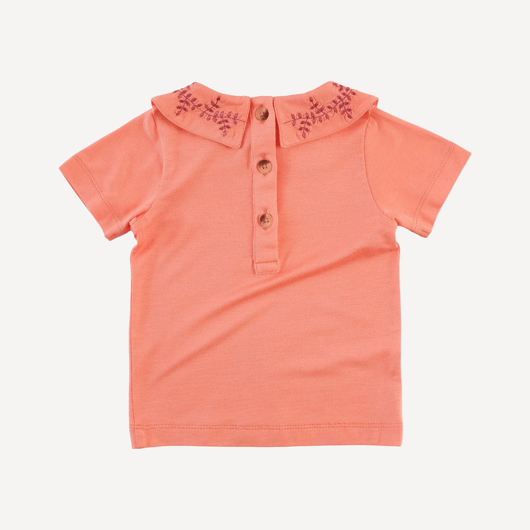short sleeve leaf embroidered peter pan tee | peach sorbet | bamboo