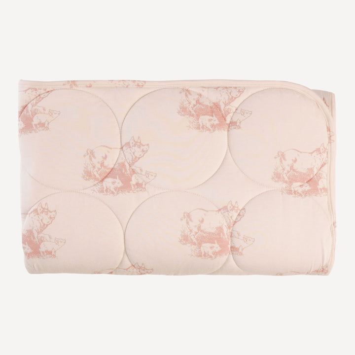 classic circle quilt | piggies | bamboo