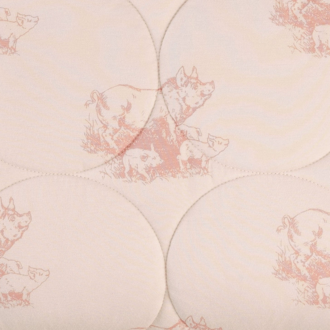 classic circle quilt | piggies | bamboo