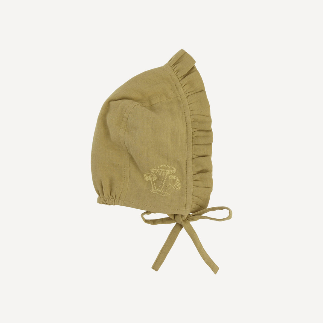 embroidered small ruffle bonnet | deep flaxen | organic cotton gauze