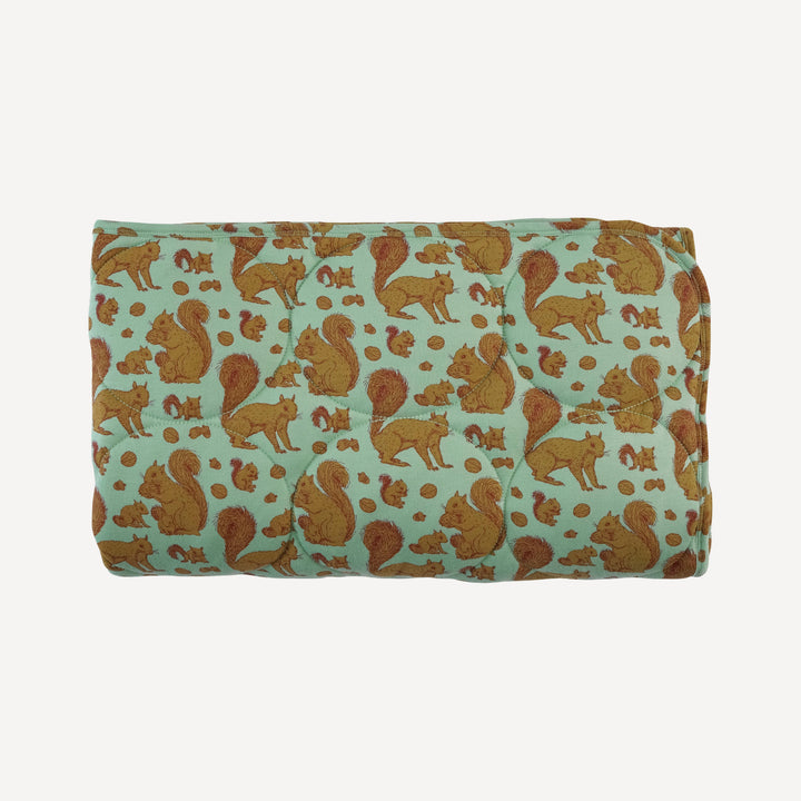 classic circle quilt | toffy squirrel | bamboo