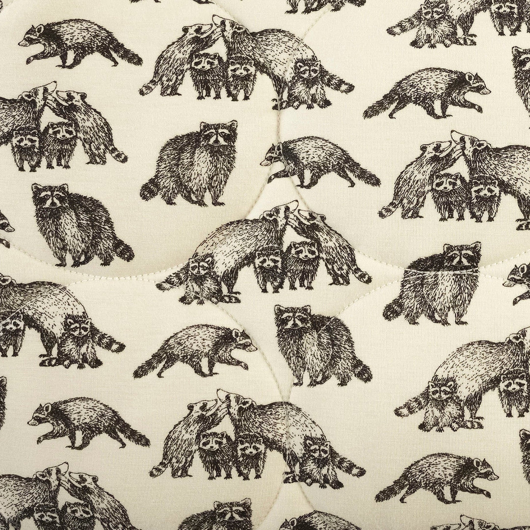 classic circle quilt | raccoons | bamboo