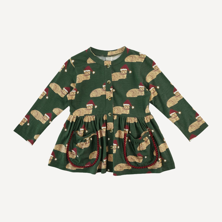 long sleeve gathered waist pom pom pocket top | santa sleeping cat | bamboo