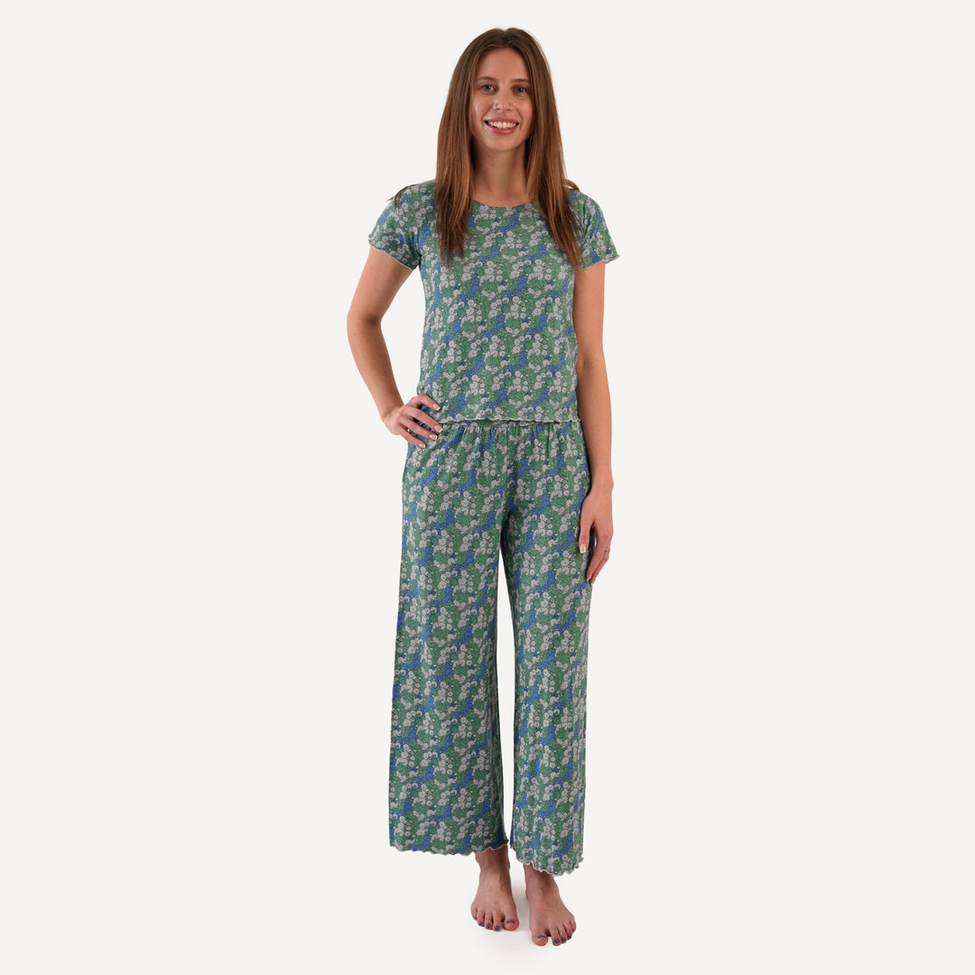 womens short sleeve jade set | blue ivy floral | bamboo