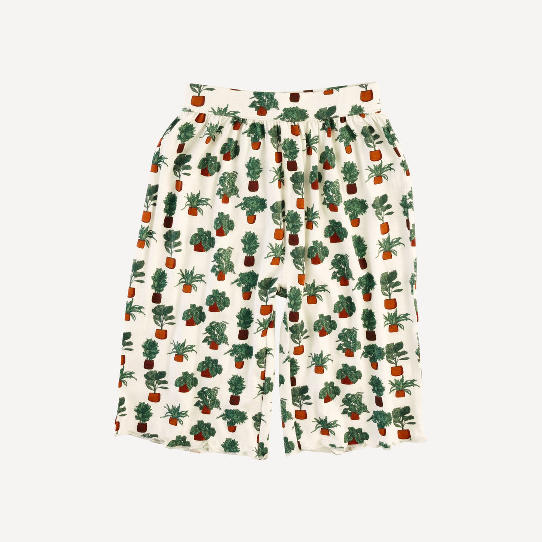 short sleeve jade set | houseplants | bamboo