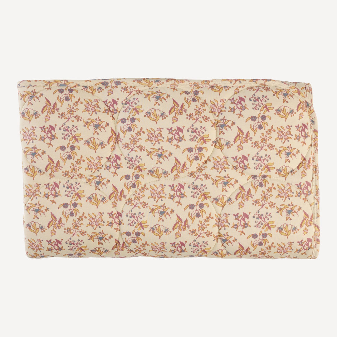 classic circle quilt | ditsy bouquet | organic cotton interlock