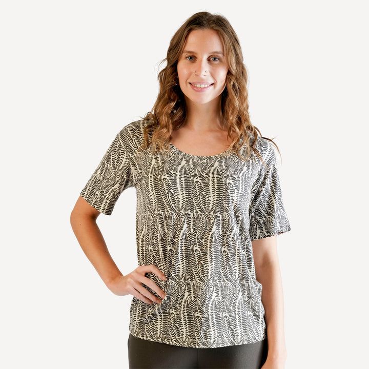 womens short sleeve pocket boxy top | fern frond | modal