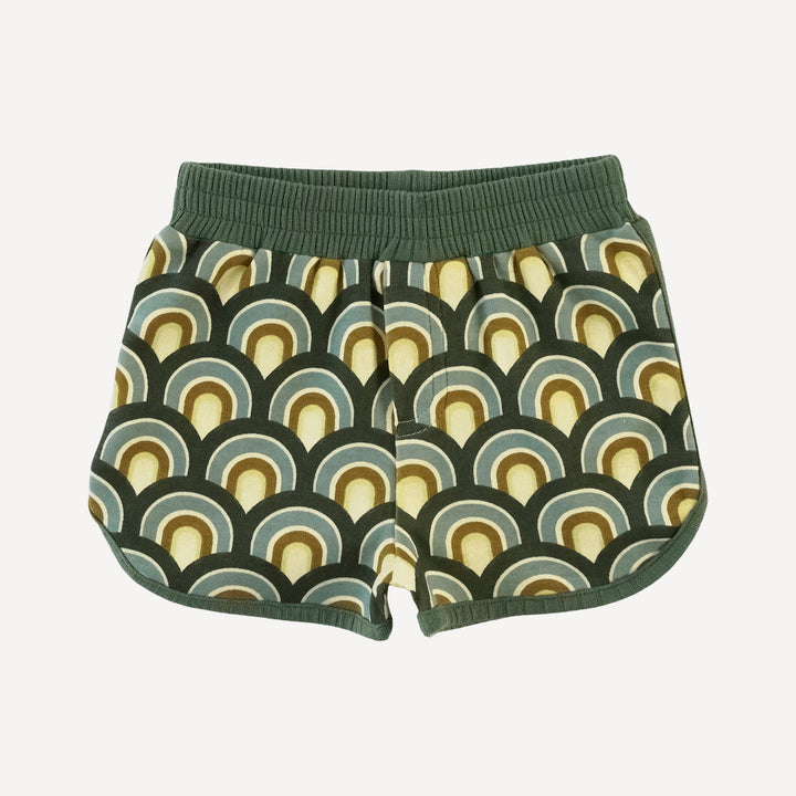 retro track short | green modern scallop | organic cotton interlock