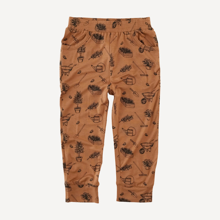 cuffed pocket jogger | gardening | bamboo