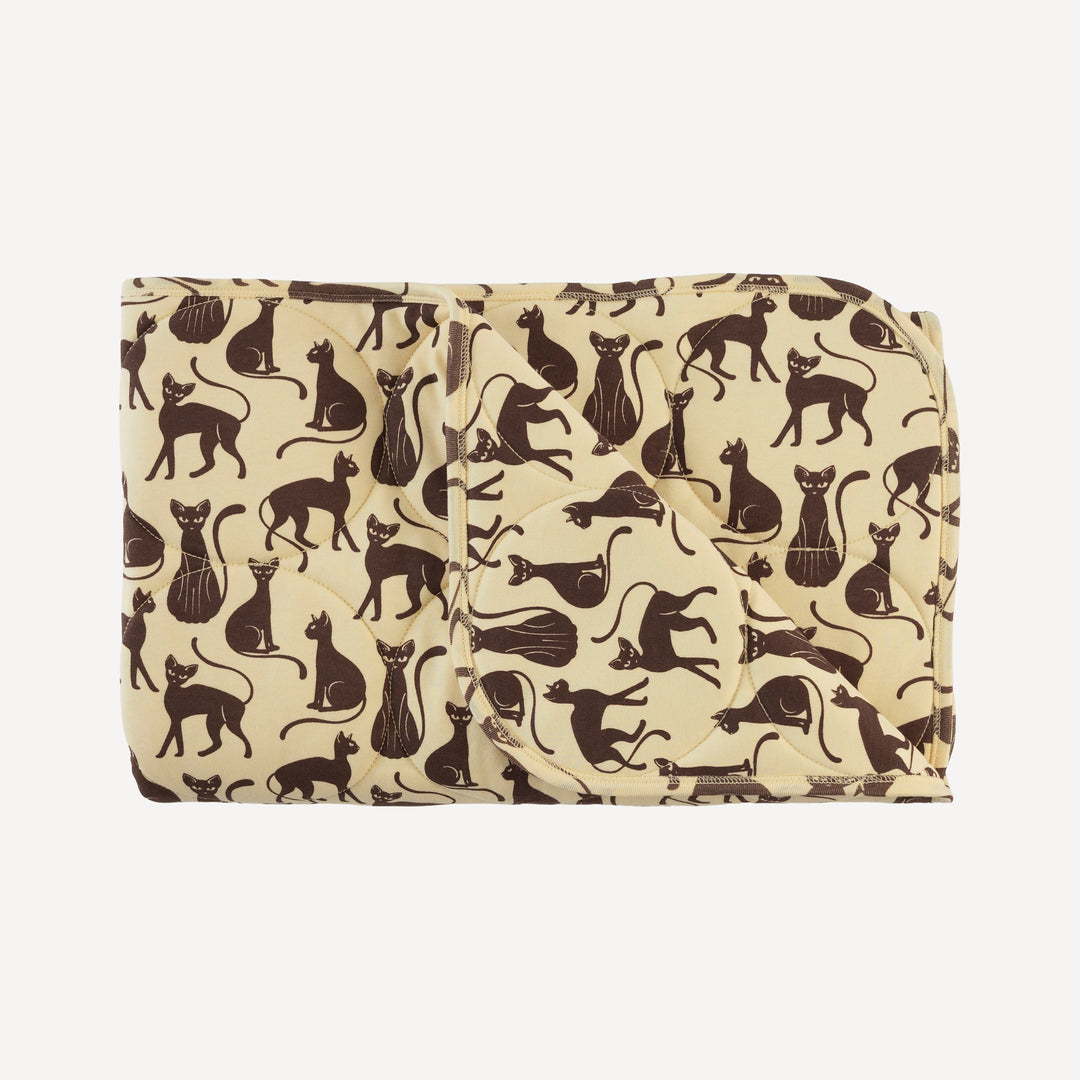 classic circle quilt | neutral cat | organic cotton interlock
