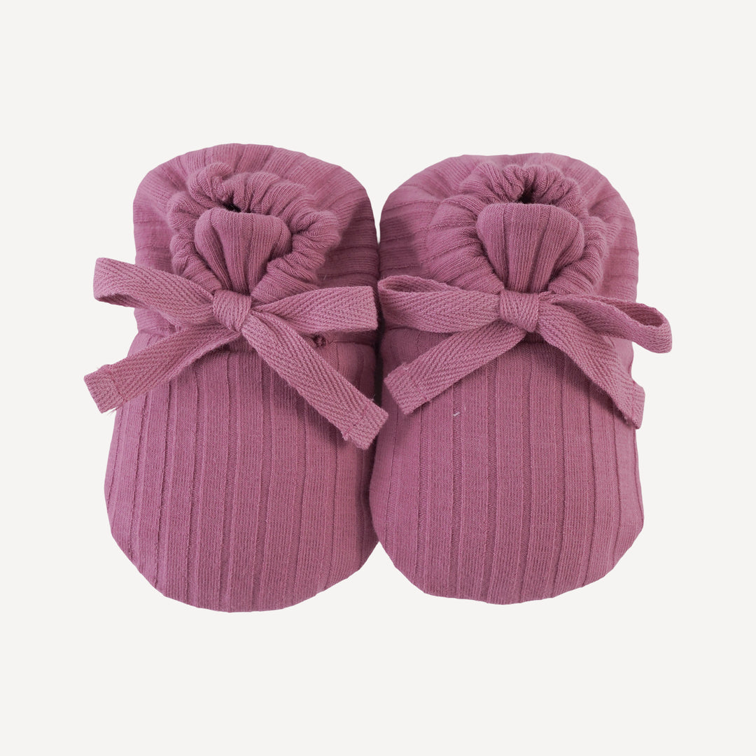 tie booties | fuchsia | organic cotton wide rib