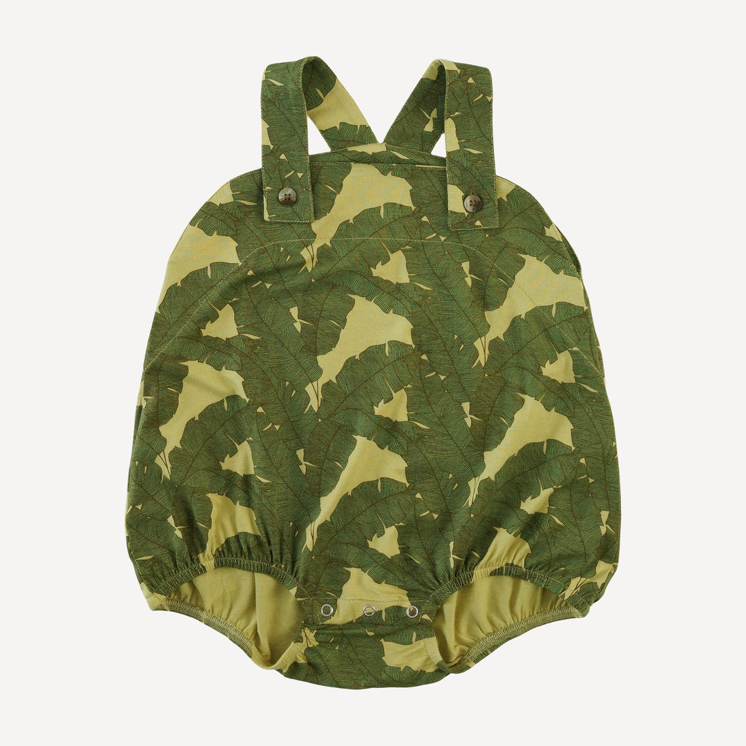 country bubble | banana leaf | bamboo