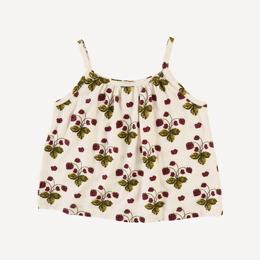 lively set | dainty strawberries | bamboo