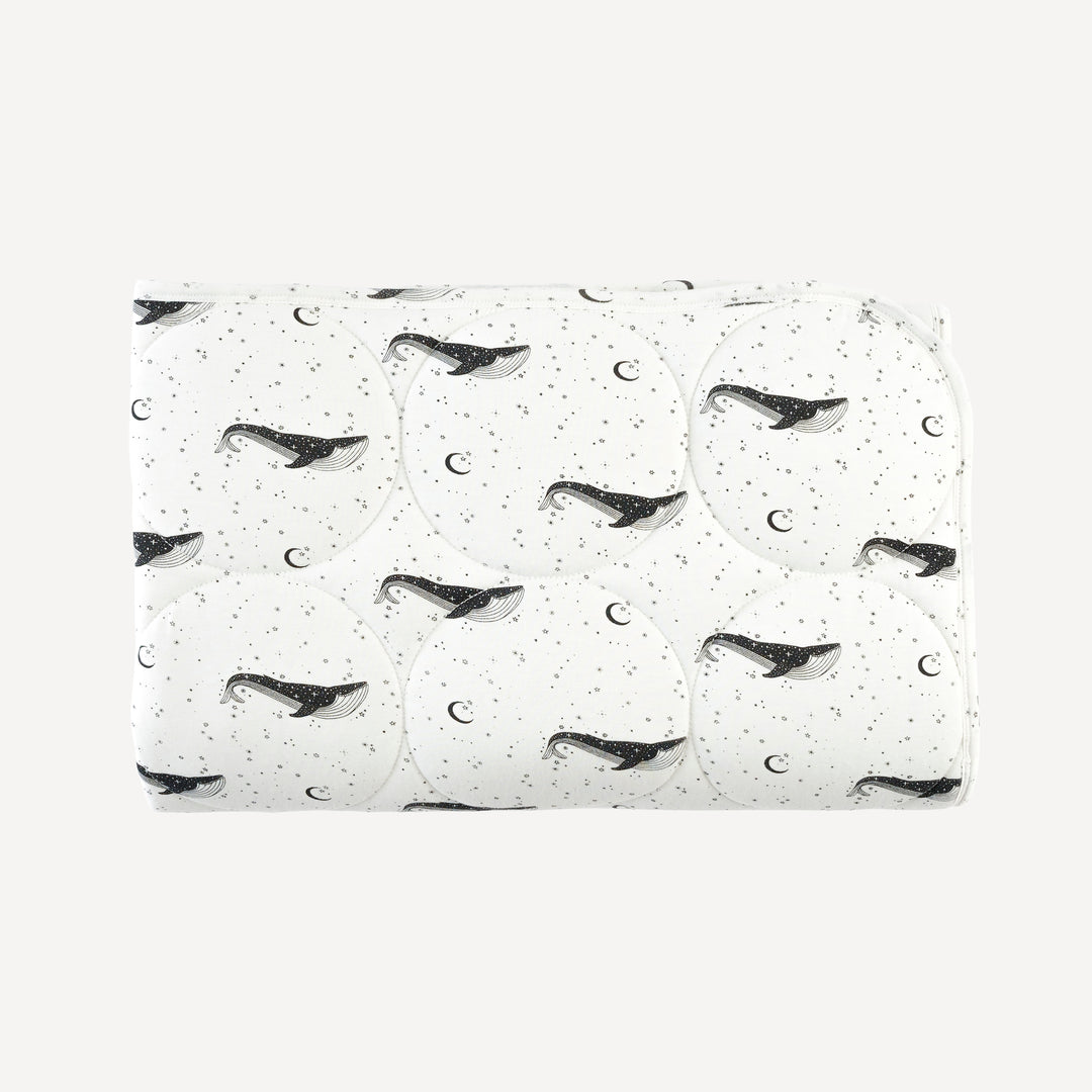 classic circle quilt | mystical whales | bamboo