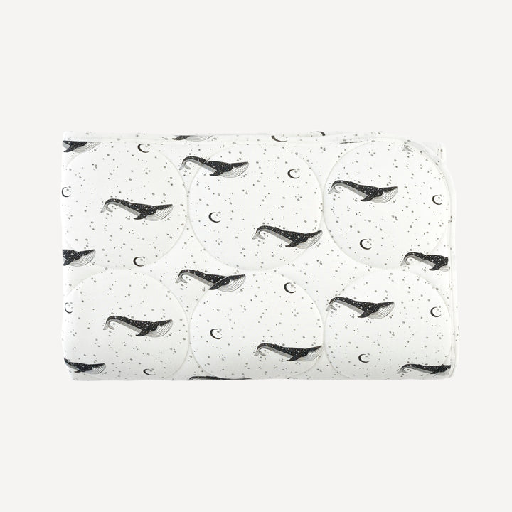 classic circle quilt | mystical whales | bamboo