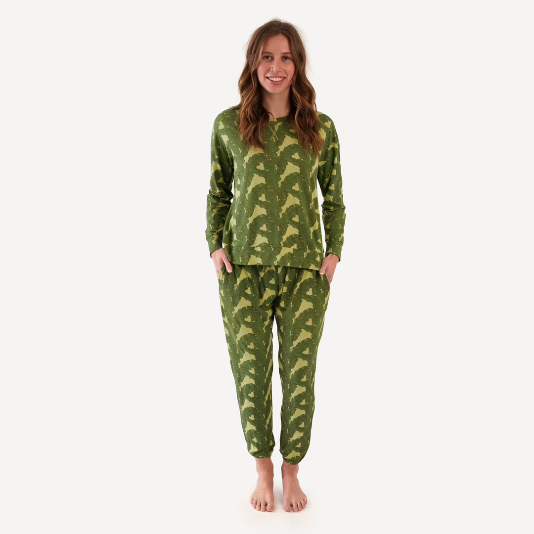 womens long sleeve relaxed jogger set | banana leaf | bamboo