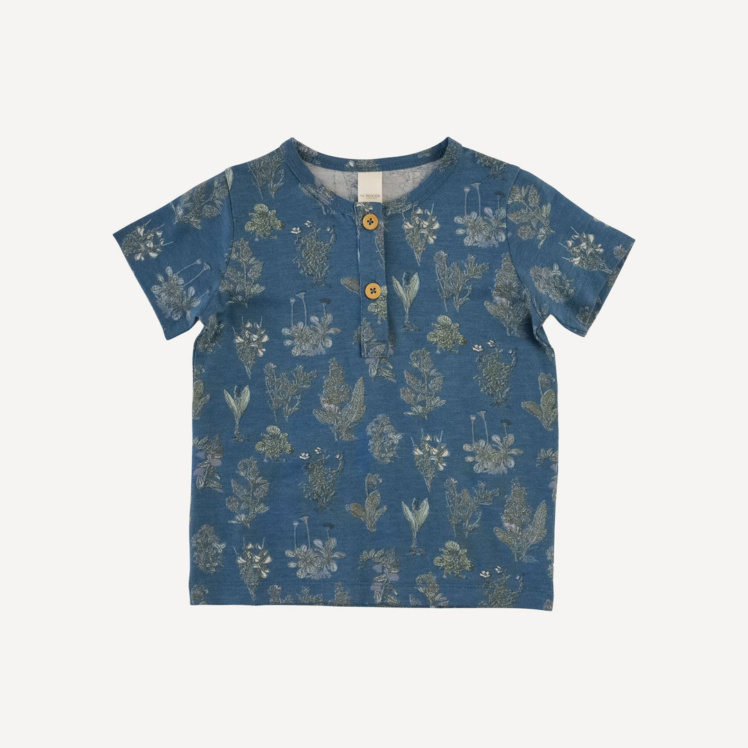 short sleeve basic henley tee | blue litho | modal