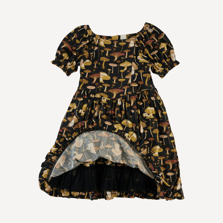 puff sleeve v-waist princess dress | black litho mushroom | modal