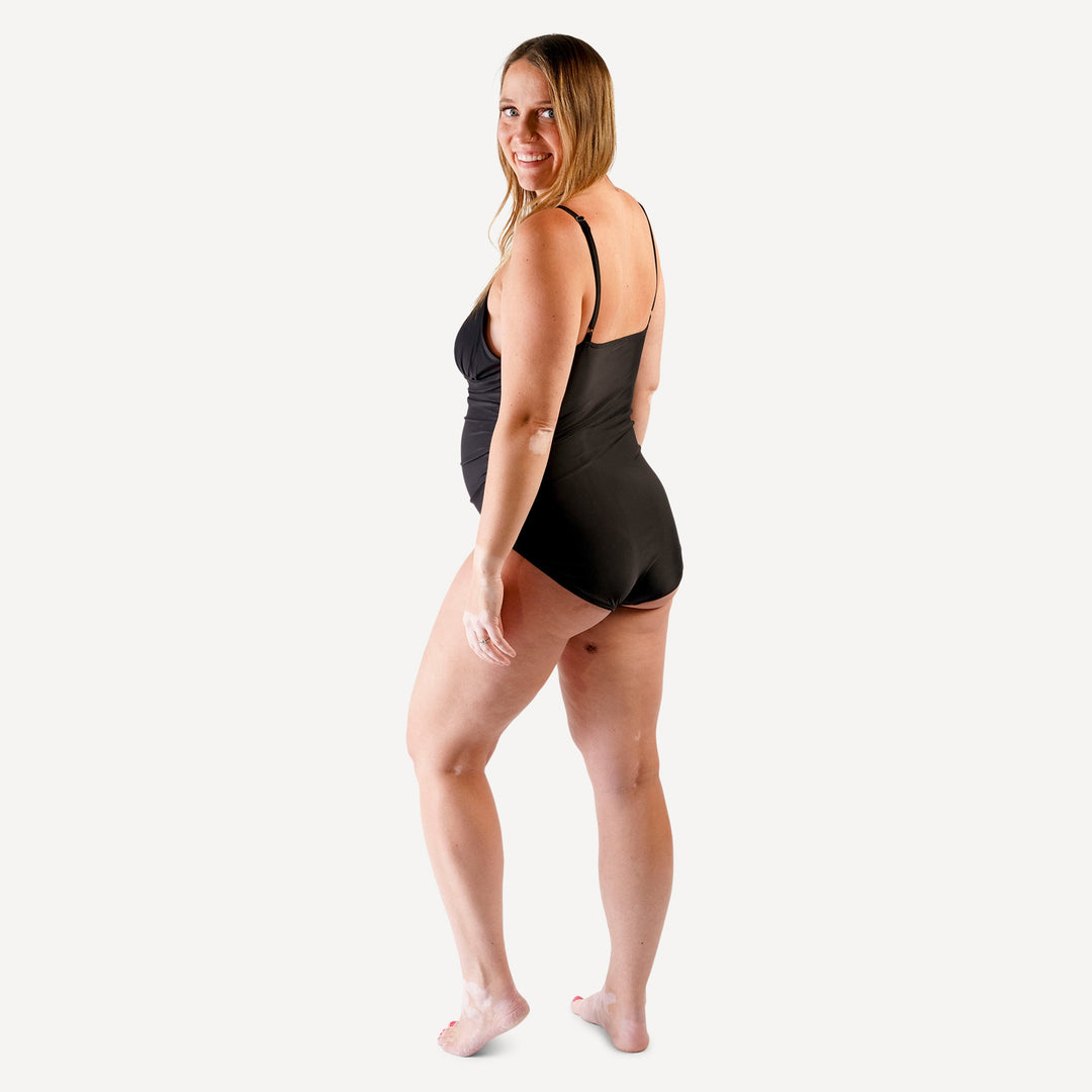 womens ruched one-piece swimsuit | black | swim