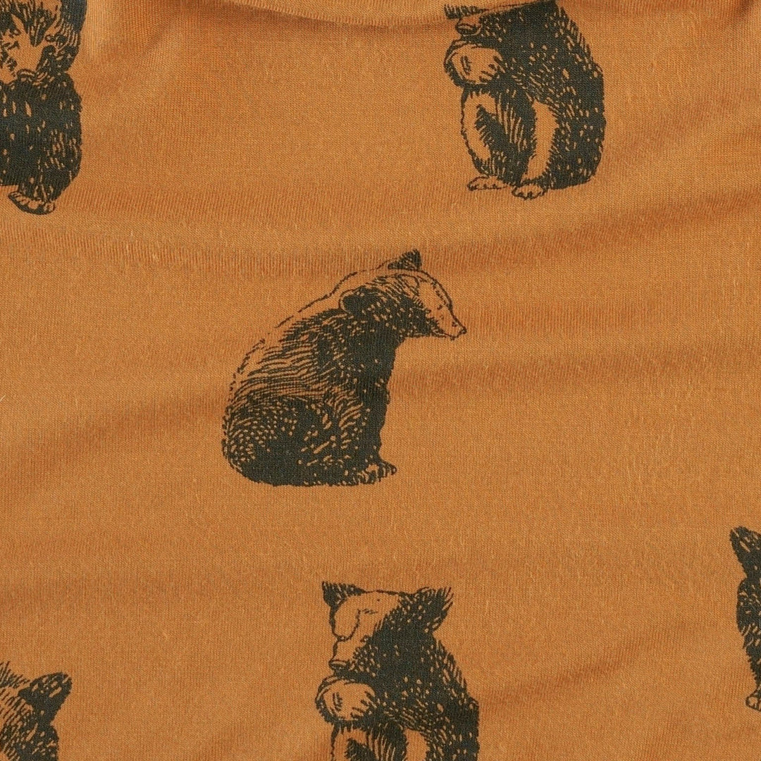 crib sheet | beluga bear cubs | bamboo