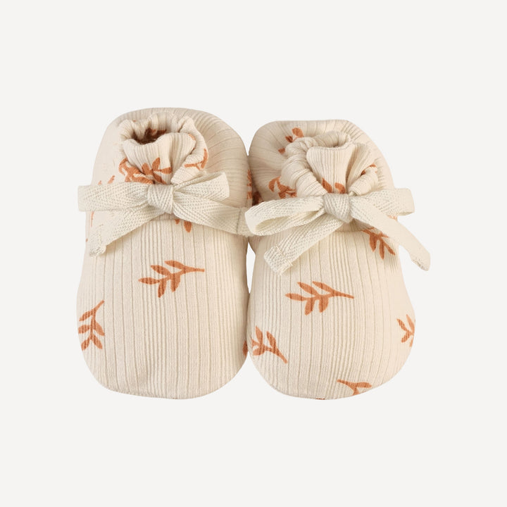 tie booties | butterum leaf | organic cotton multi rib