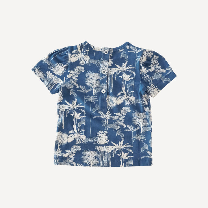 short puff sleeve scoop neck top | fountain blue jungle | bamboo